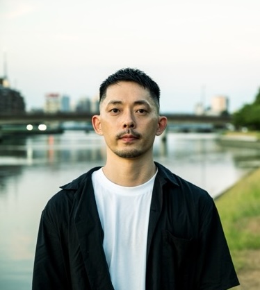 alt="Script Write Market運営者・樫尾健太郎のプロフィール写真"